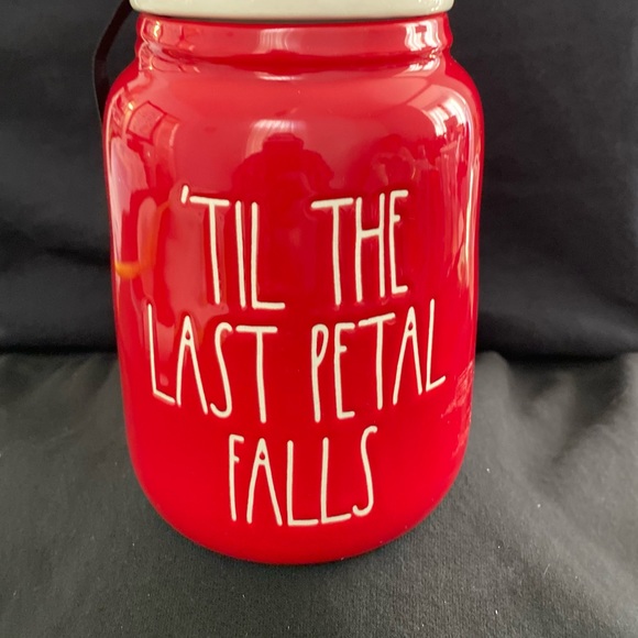 New Rae Dunn ‘TIL THE LAST PETAL FALLS canister Red canister with Rose lid - Picture 11 of 11